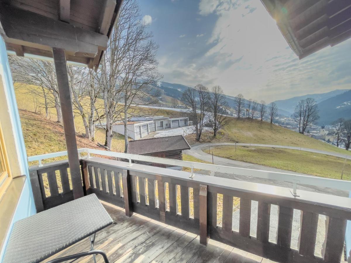 Saalbach Apartments Landhaus Bernkogel - Ski In Ski Out Luaran gambar