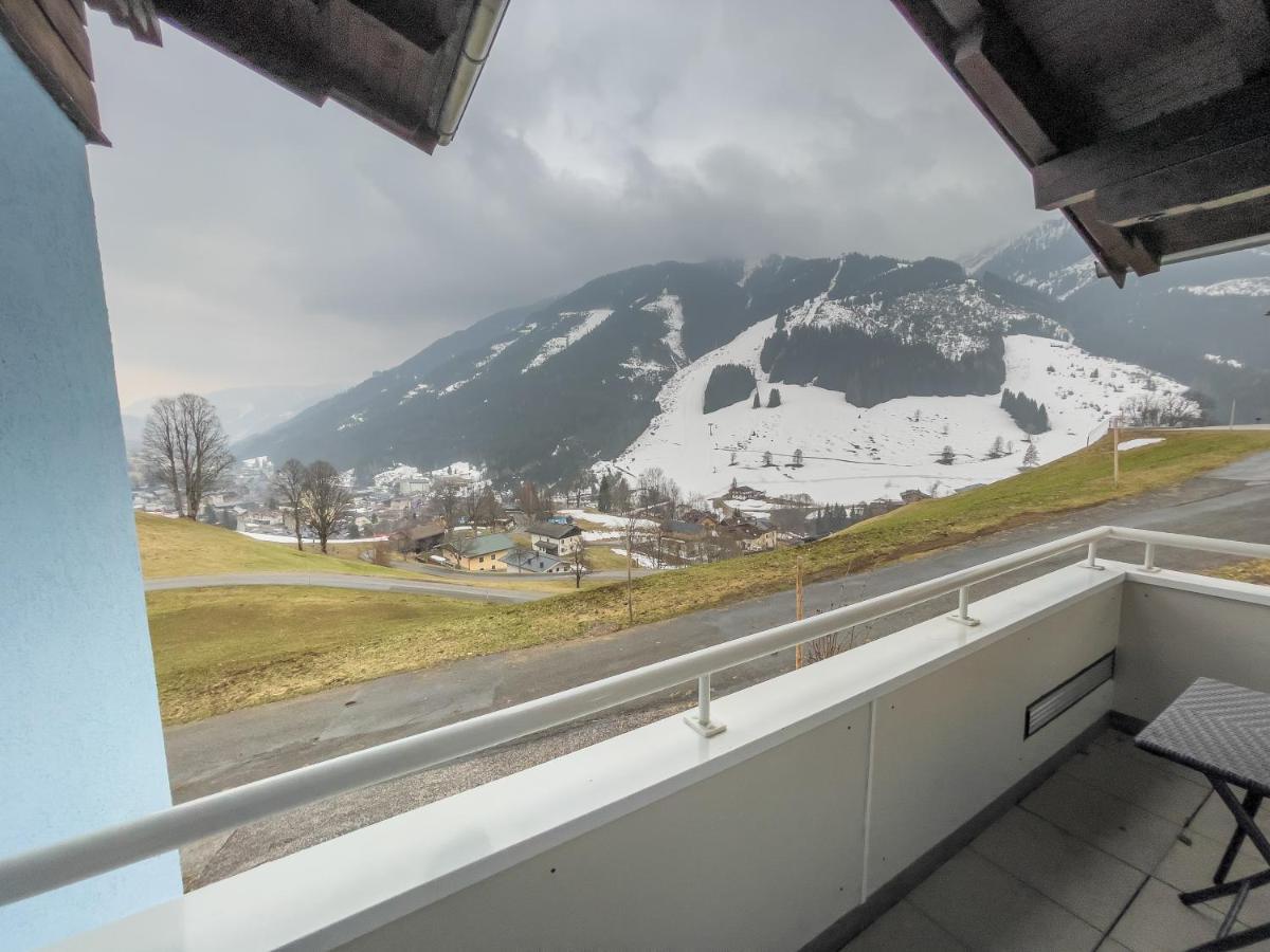 Saalbach Apartments Landhaus Bernkogel - Ski In Ski Out Luaran gambar